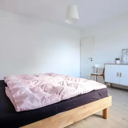 דירה Garden House *