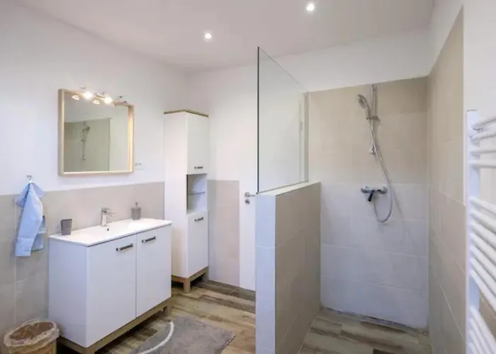 Garden House Postumia