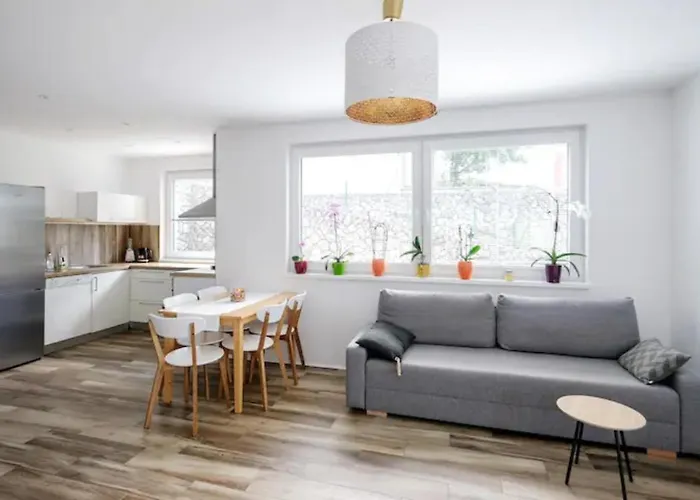 Garden House Postumia